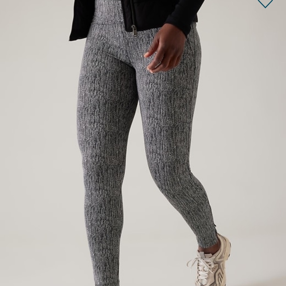 Athleta skyline Delancey Textured Tight